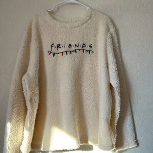Women’s FRIENDS sleepwear top. Very warm